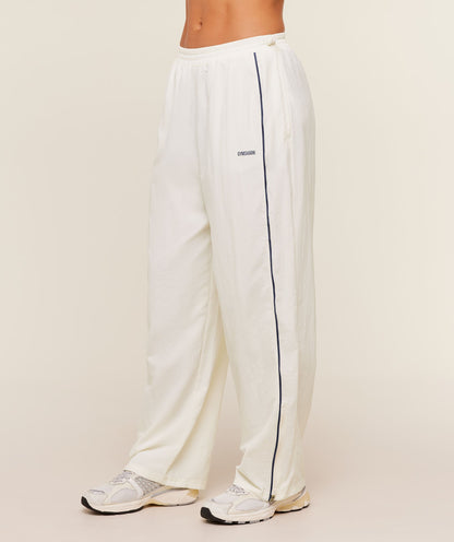 Women's Gymshark To From Pants Soft White