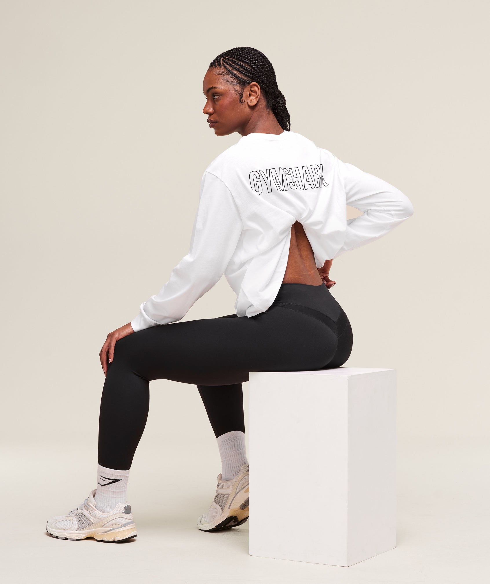 Women's Gymshark Trace Graphic Long Sleeve Top White