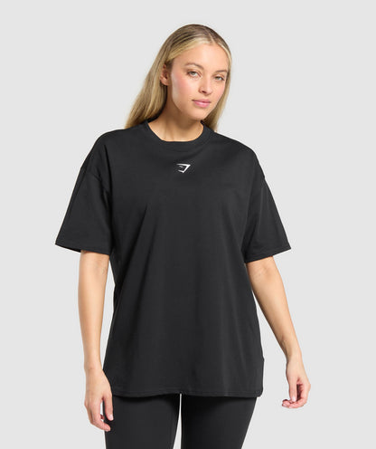 Women's Gymshark Trace Graphic Oversized T-Shirt Black