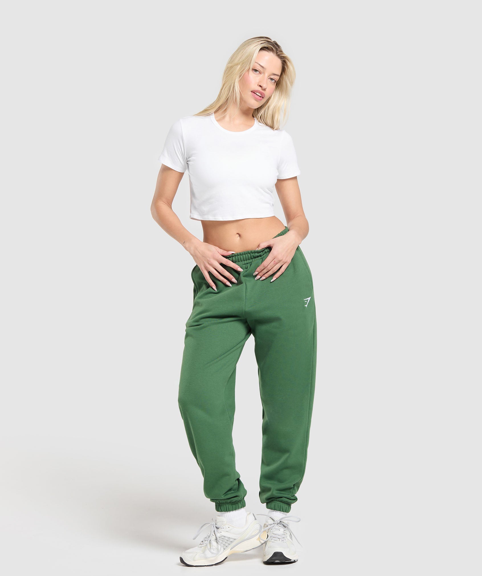 Women's Gymshark Training Fleece Joggers Classic Green