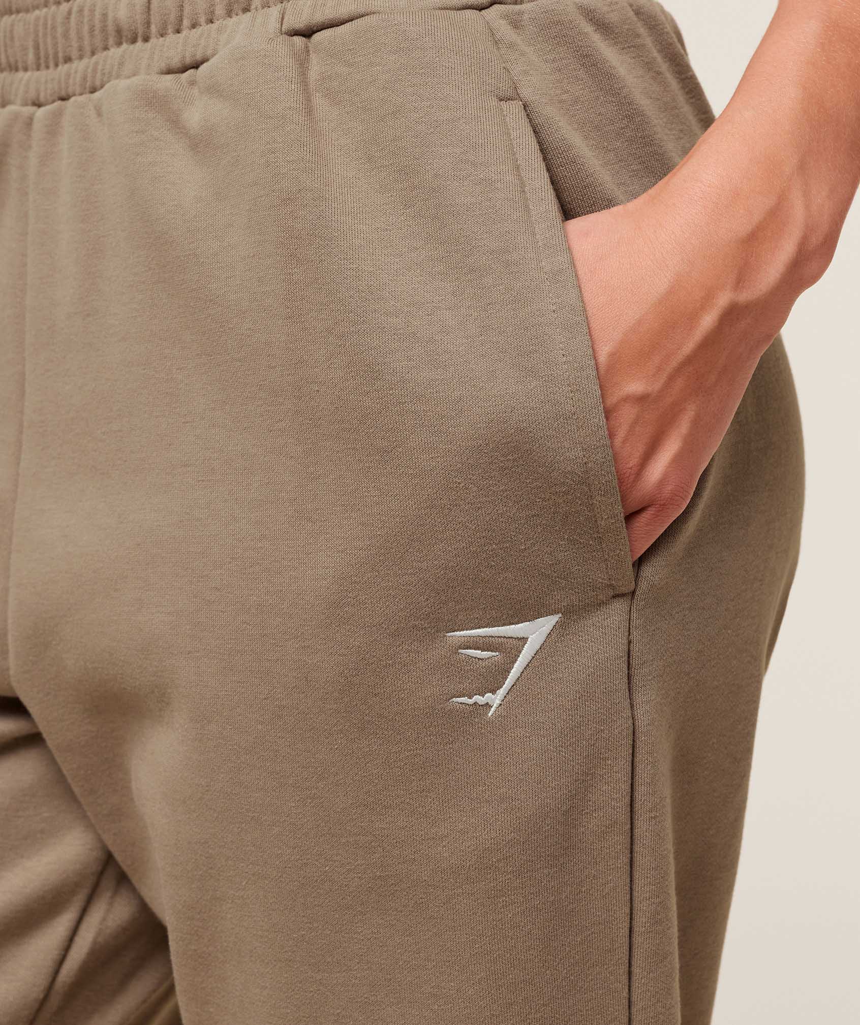 Women's Gymshark Training Fleece Joggers Lifestyle Brown