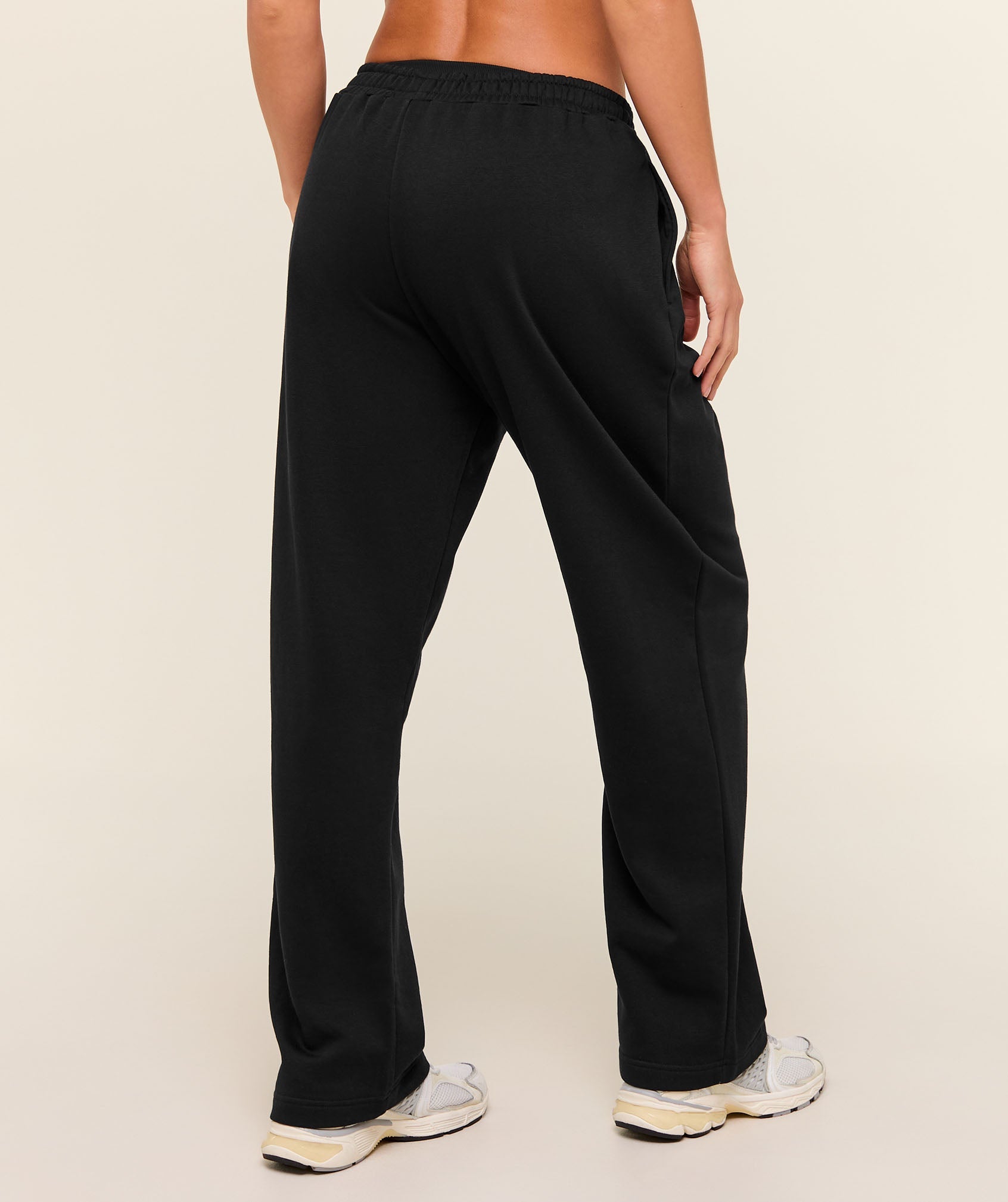Women's Gymshark Training Fleece Straight Leg Joggers Black