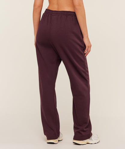Women's Gymshark Training Fleece Straight Leg Jogger Gs Cherry Purple