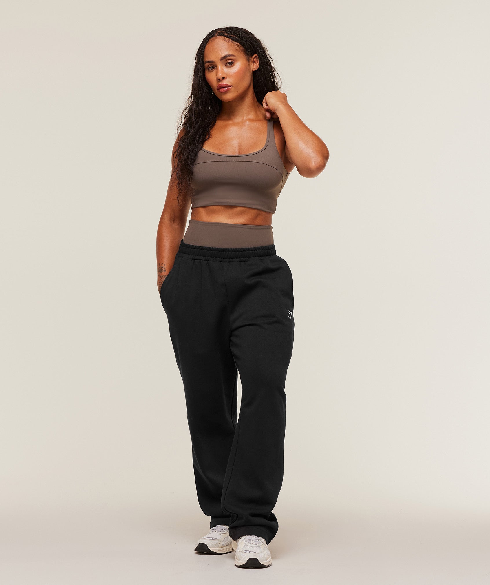 Women's Gymshark Training Fleece Straight Leg Short Pants Black