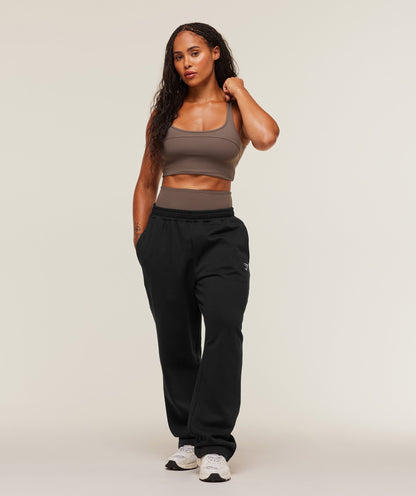 Women's Gymshark Training Fleece Straight Leg Short Pants Black