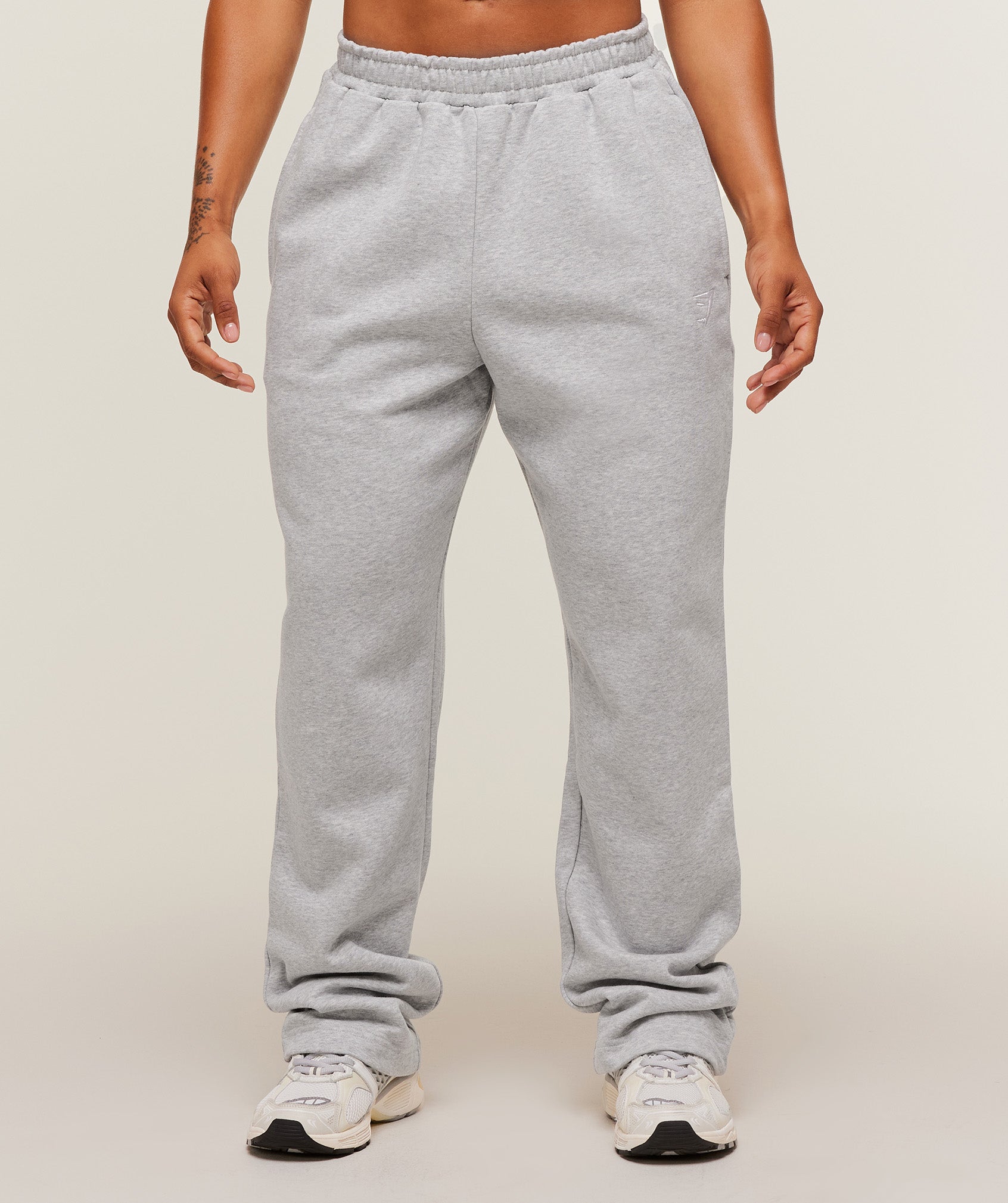 Women's Gymshark Training Fleece Straight Leg Short Pants Light Grey Core Marl