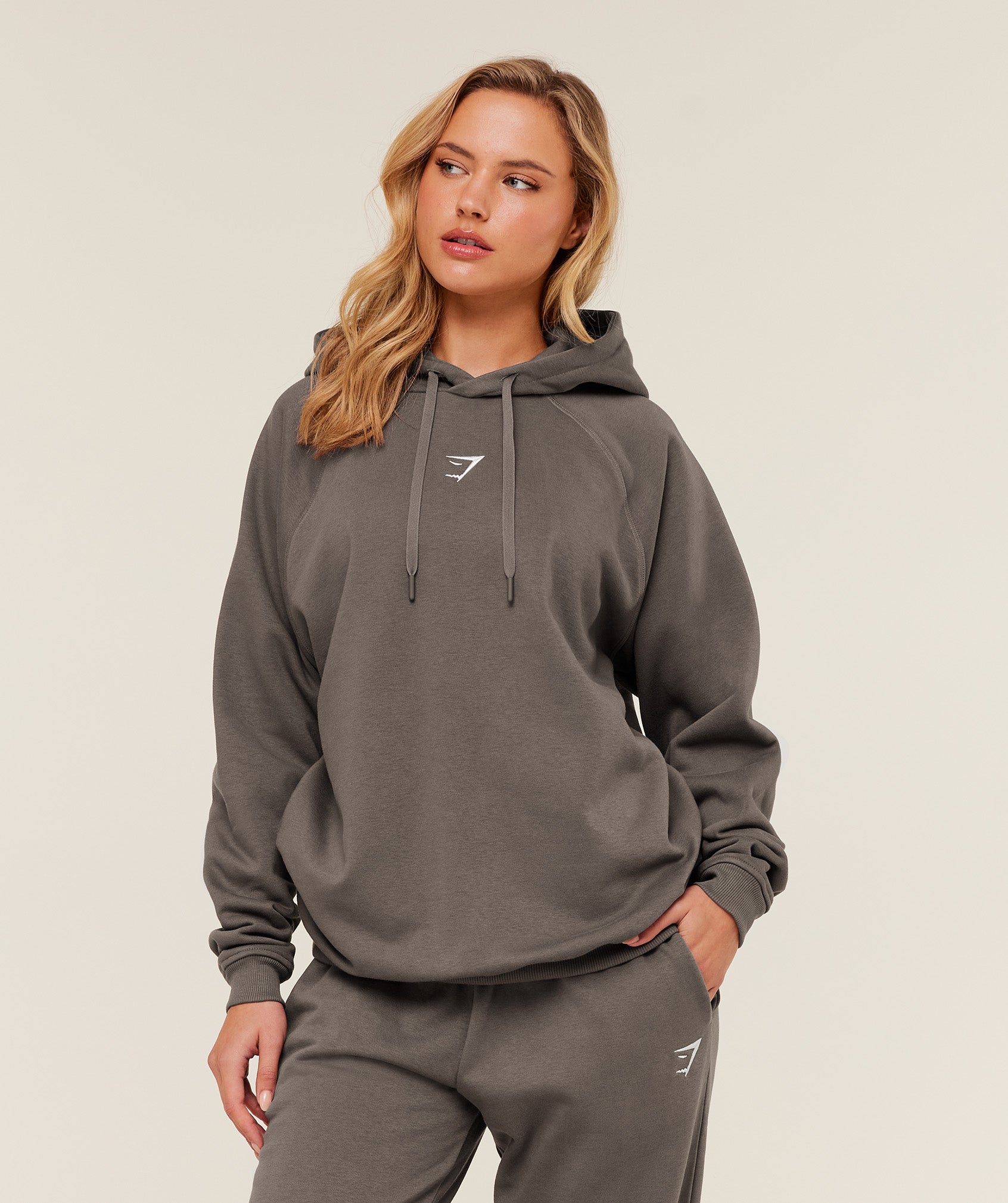 Women's Gymshark Training Oversized Fleece Hoodie Cool Brown