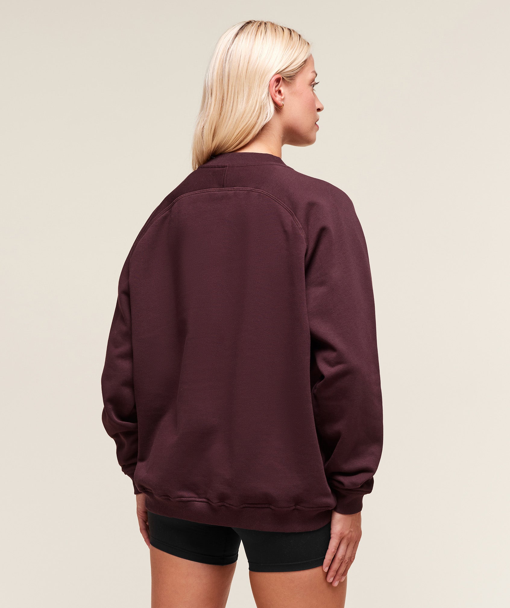Women's Gymshark Training Oversized Fleece Sweatshirt Cherry Purple