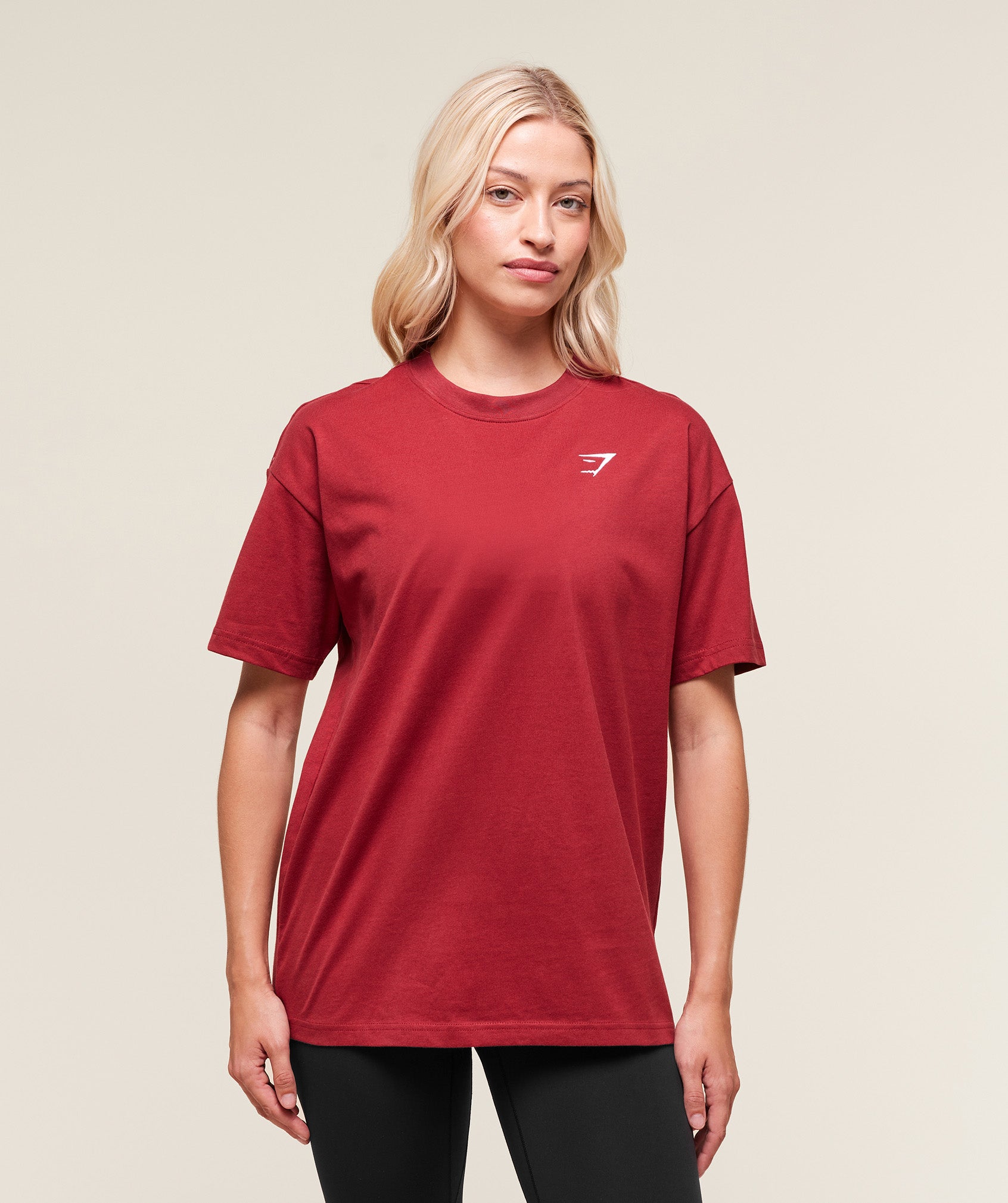 Women's Gymshark Training Oversized T-Shirt Athletic Burgundy