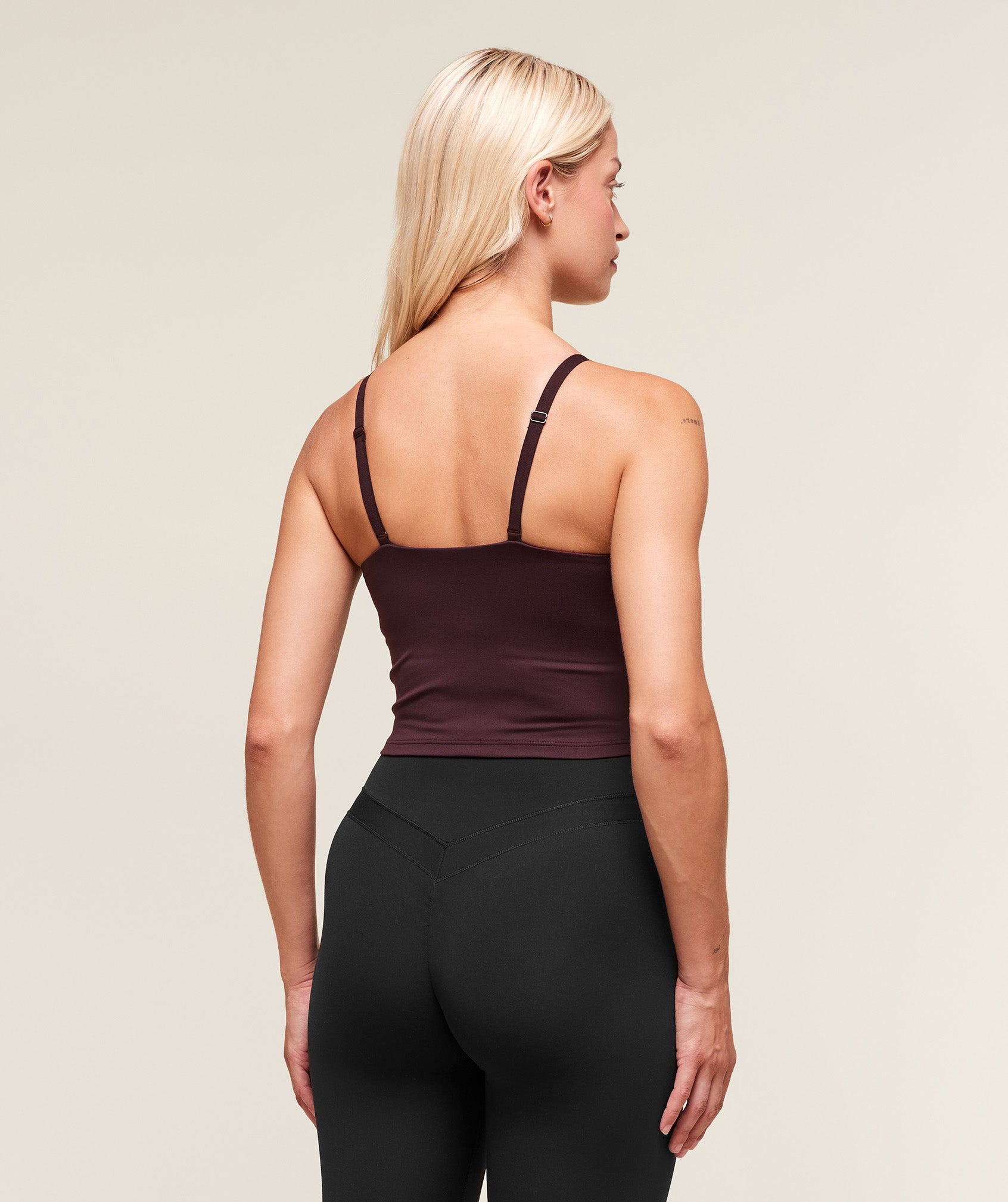 Women's Gymshark Training Cami Tank With Shelf Cherry Purple