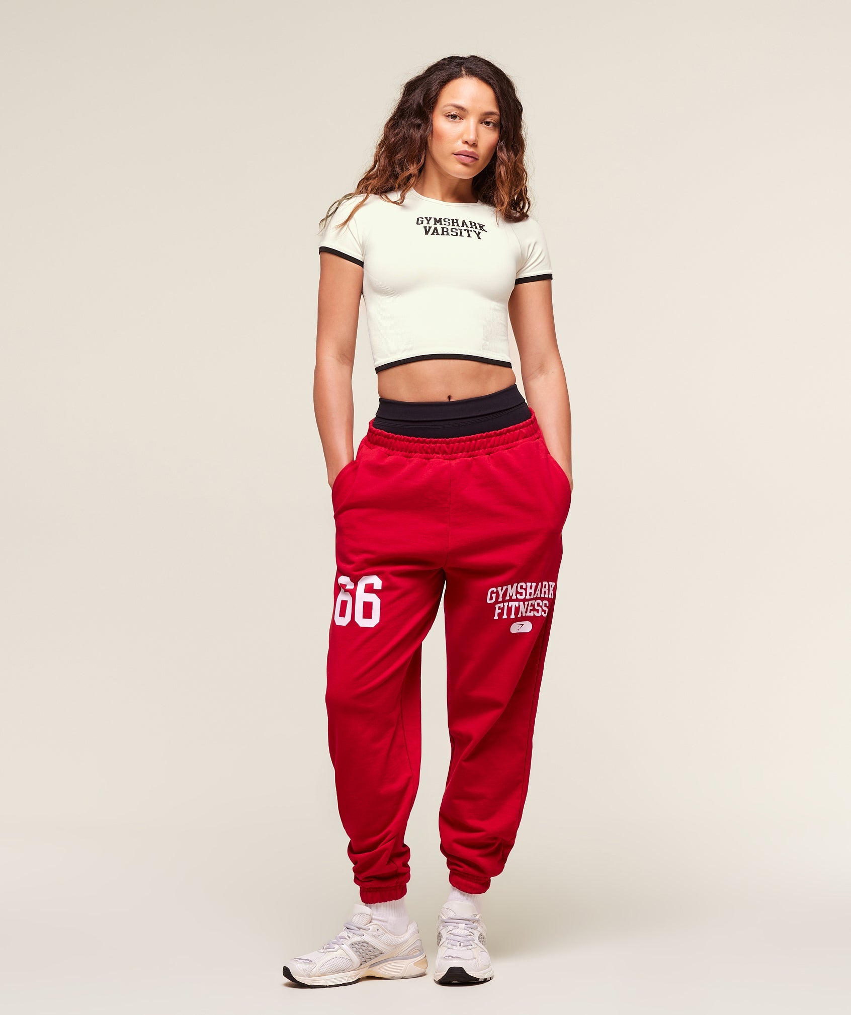 Women's Gymshark Varsity Graphic Oversized Jogger Conditioning Red