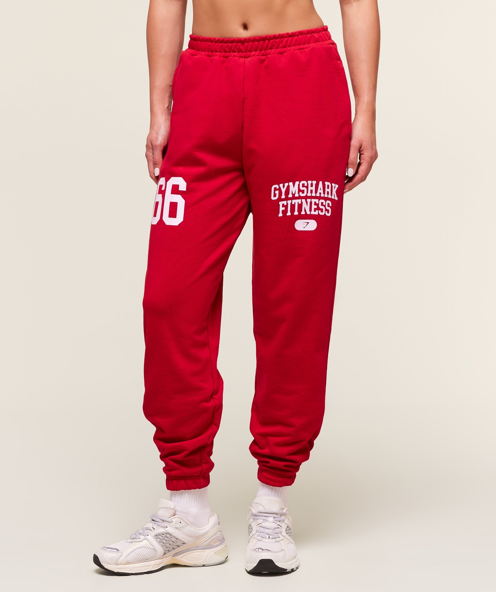 Women's Gymshark Varsity Graphic Oversized Jogger Conditioning Red