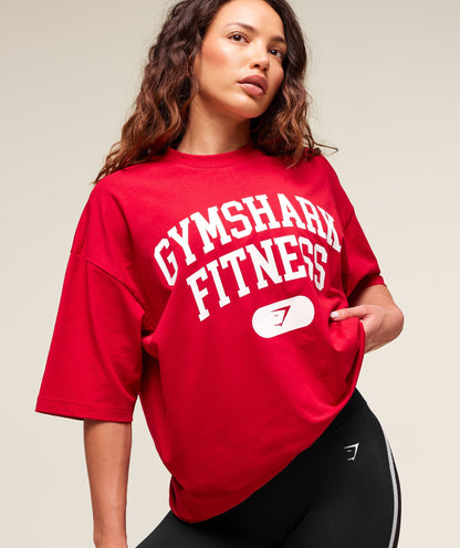 Women's Gymshark Varsity Graphic Oversized T-Shirt Conditioning Red