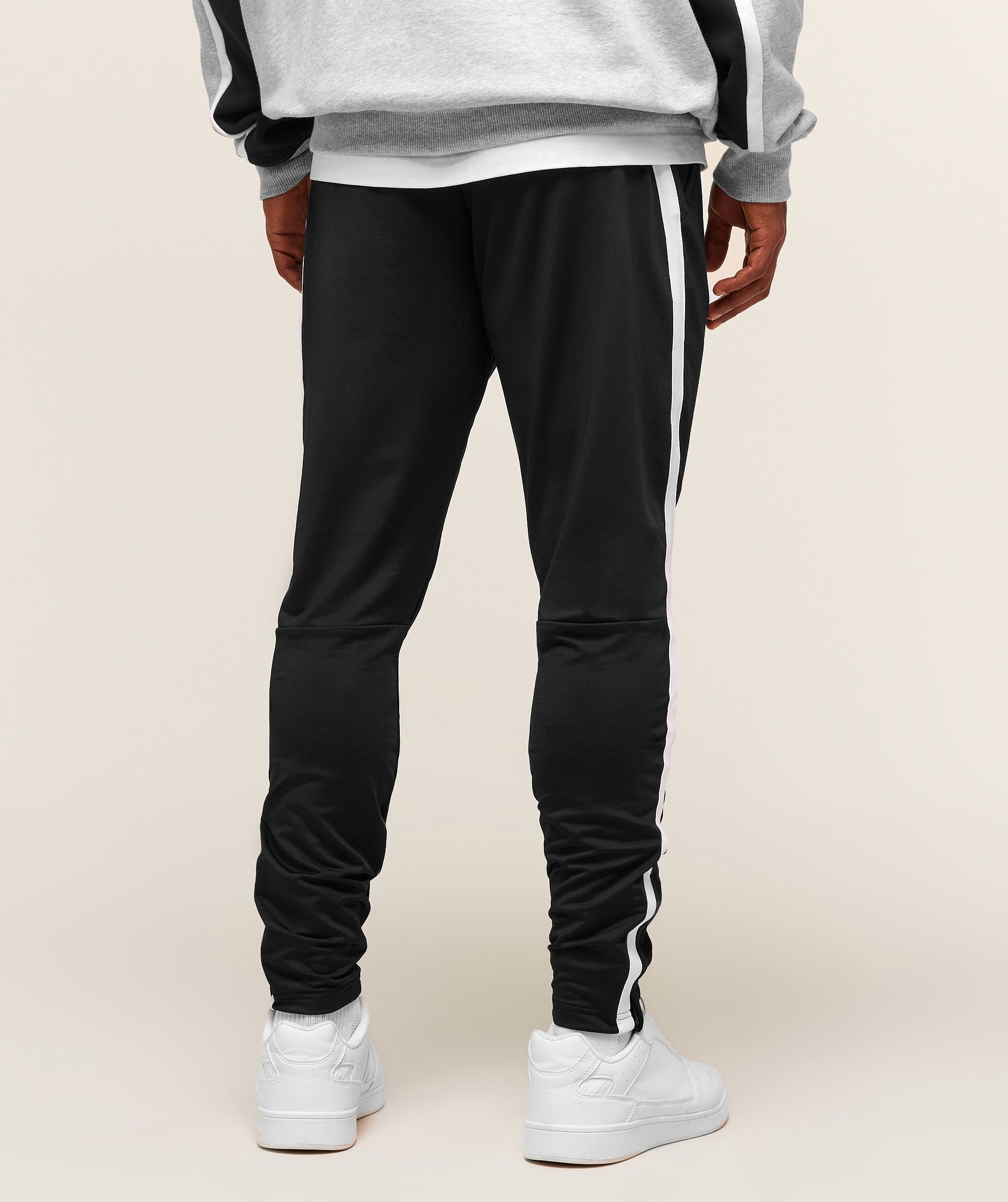 Gymshark Varsity Jogger Black