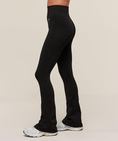 Women's Gymshark Vital Soft Flared Legging Black