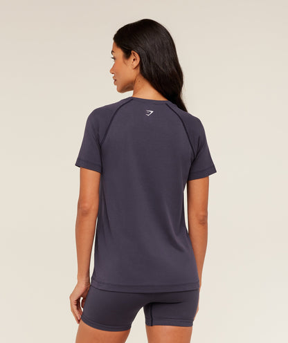 Women's Gymshark Vital Light T-Shirt Midnight Purple