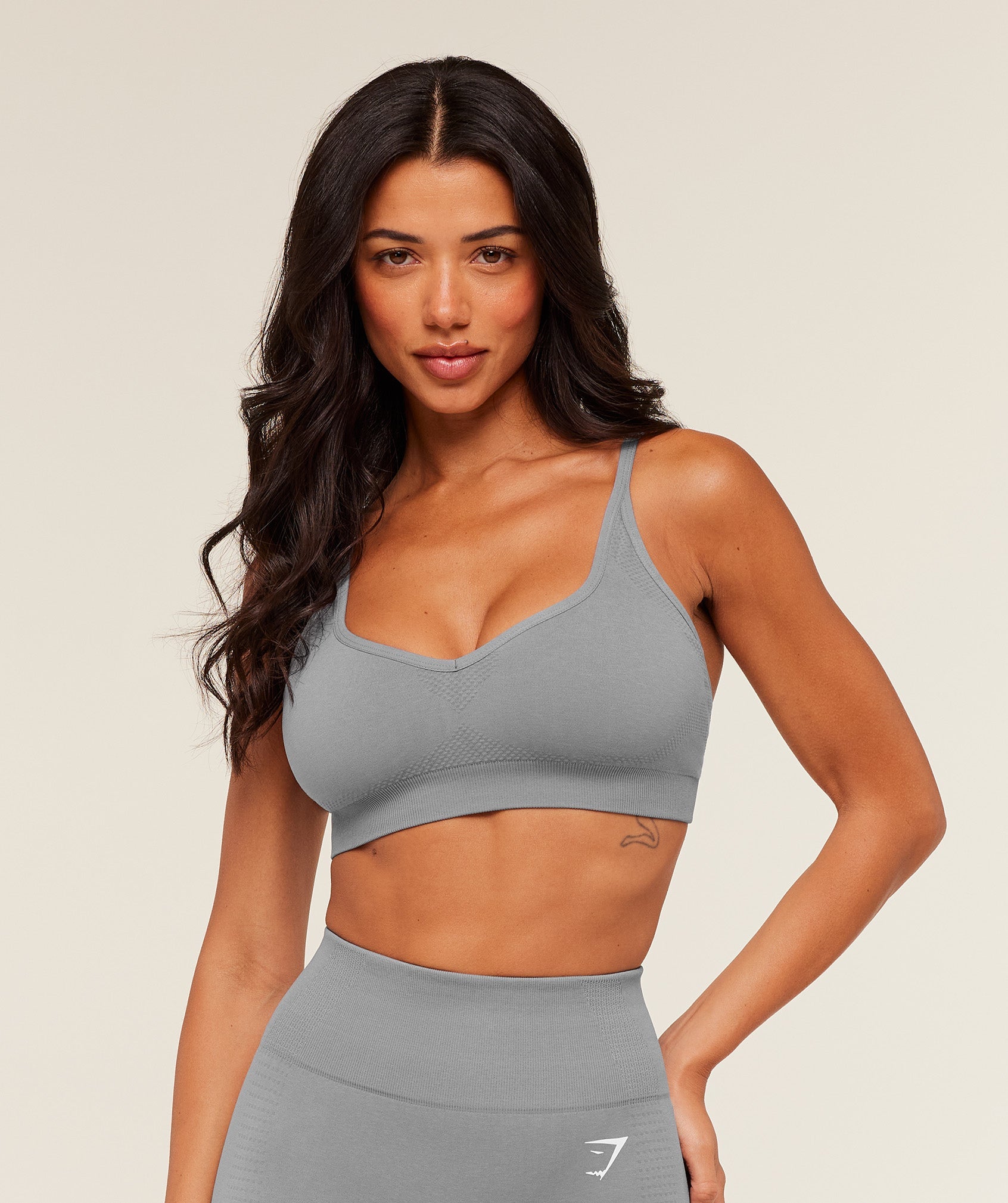 Women's Gymshark Vital Sports Bra Gs Medium Grey