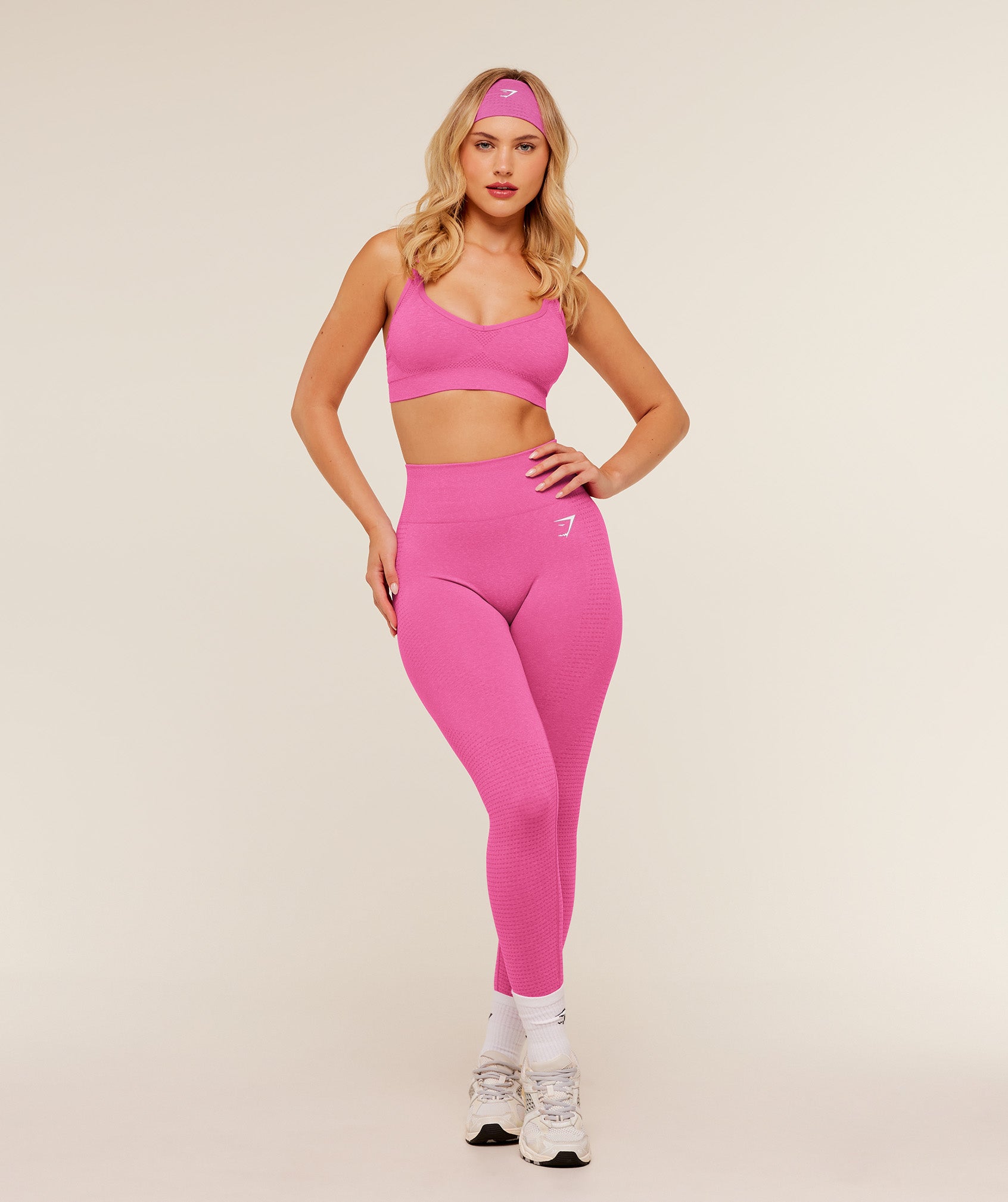 Women's Gymshark Vital Sports Bra Super-Set Pink