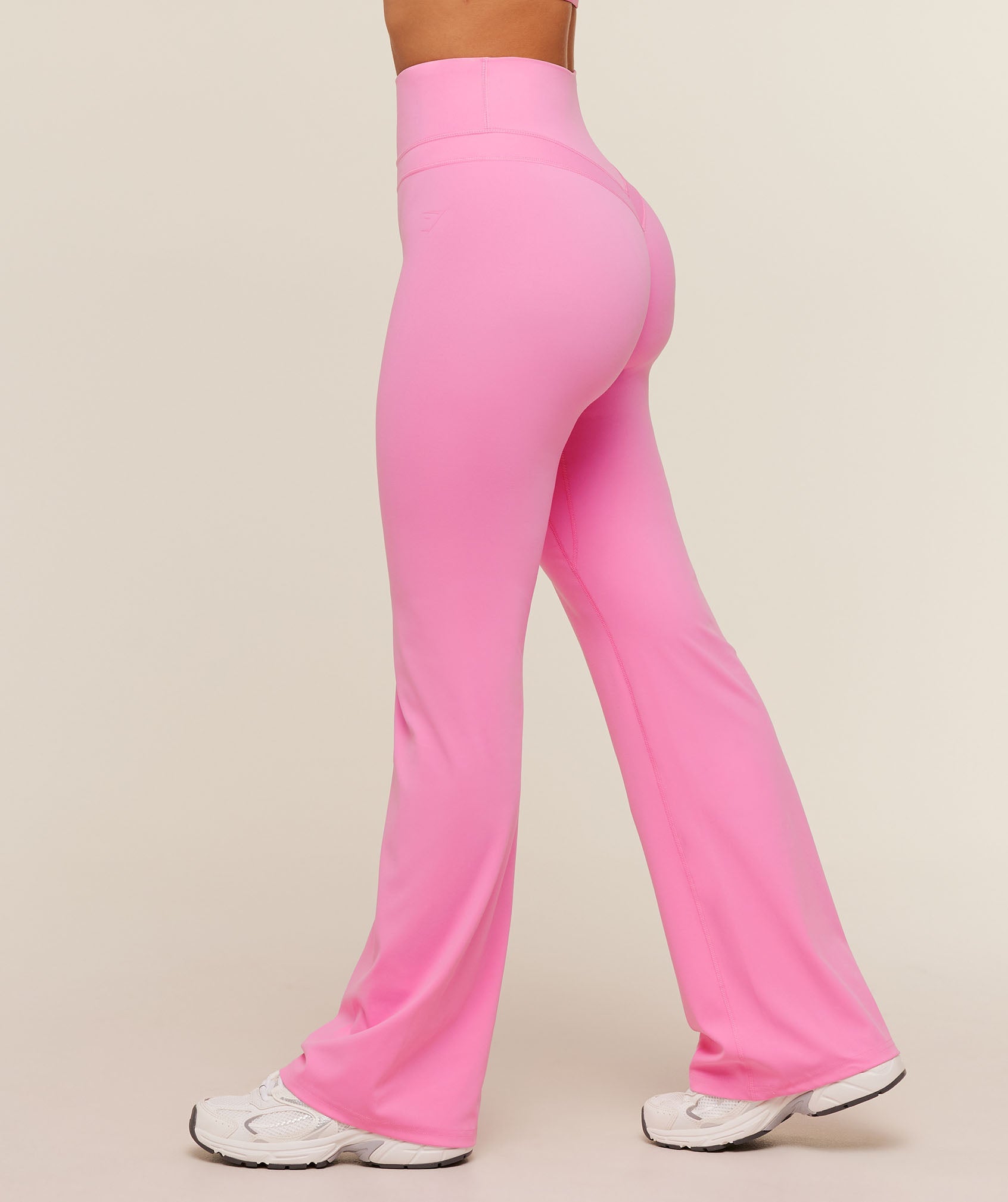 Women's Gymshark Whitney Short Flared Legging Focus Pink