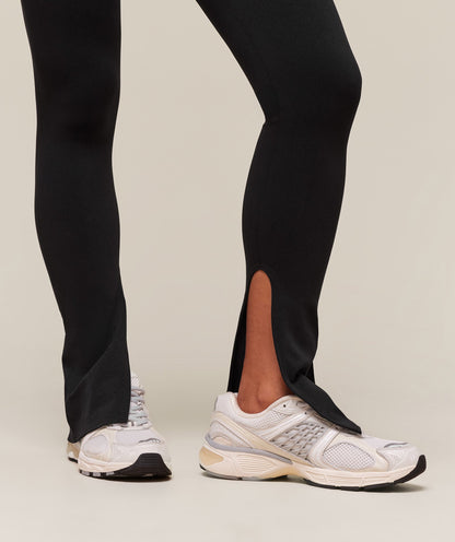 Women's Gymshark Everywear Warp Knit Flare Leggings Black