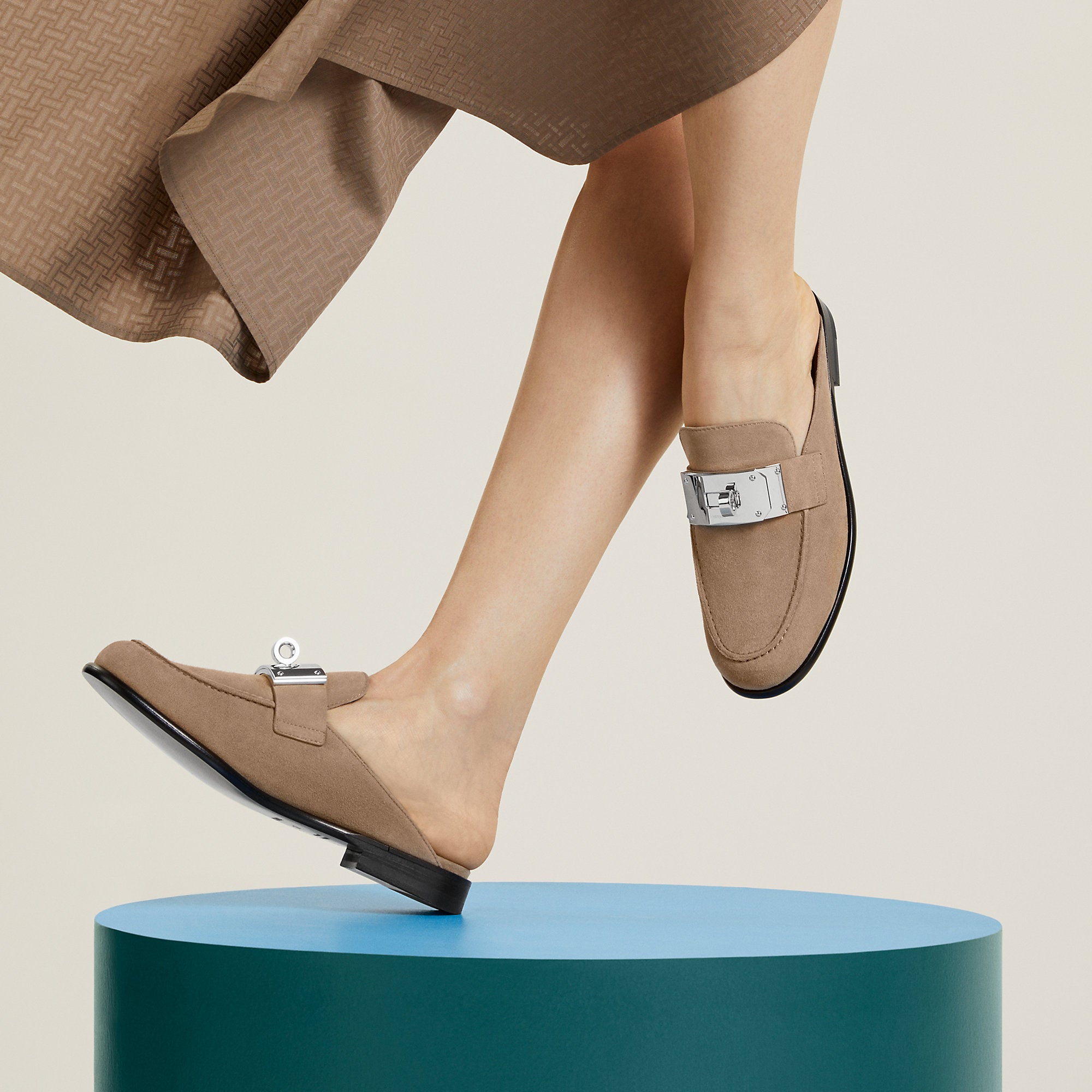  Hermes Iota Mule Beige Sable