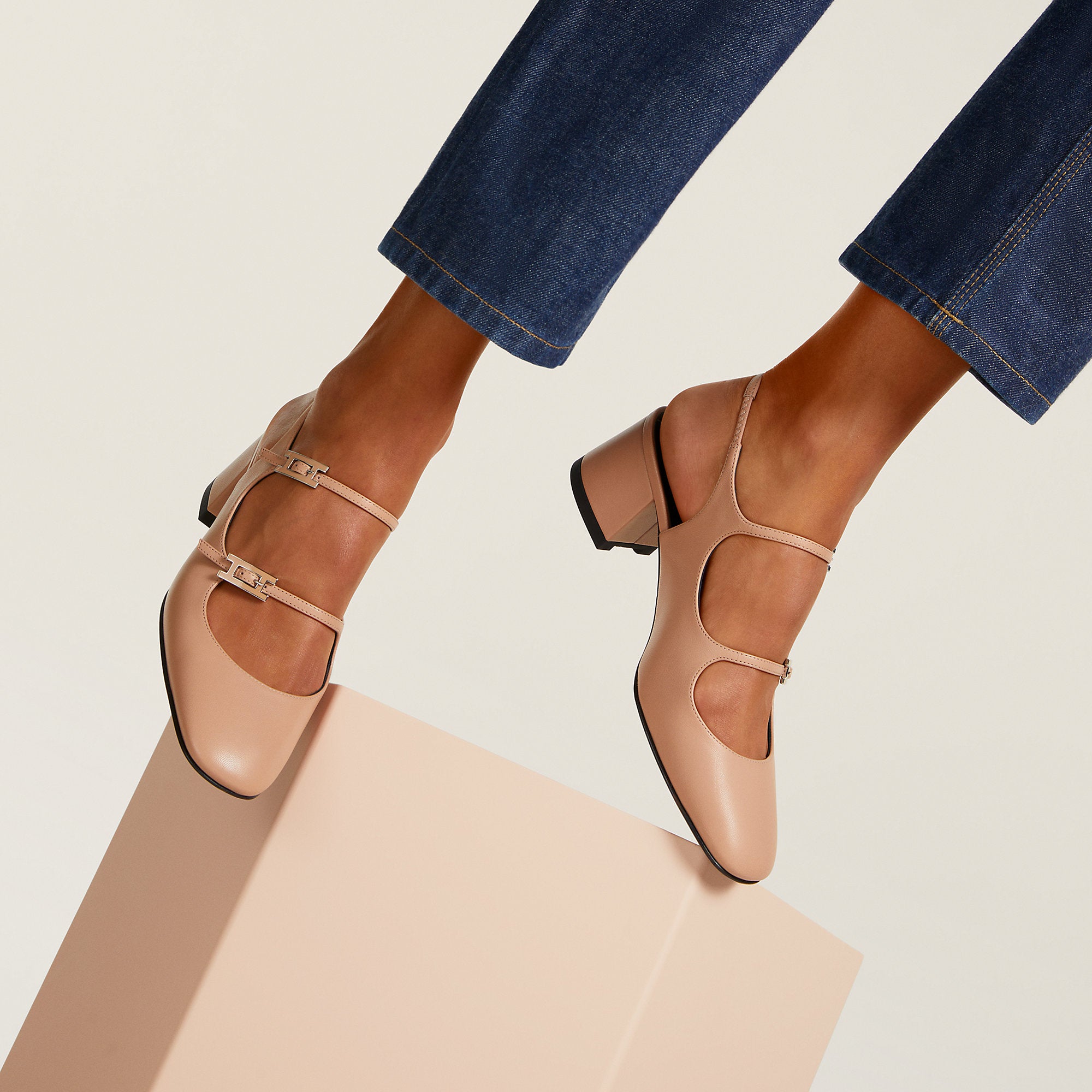  Hermes Jackie 50 Pump Beige Perlino