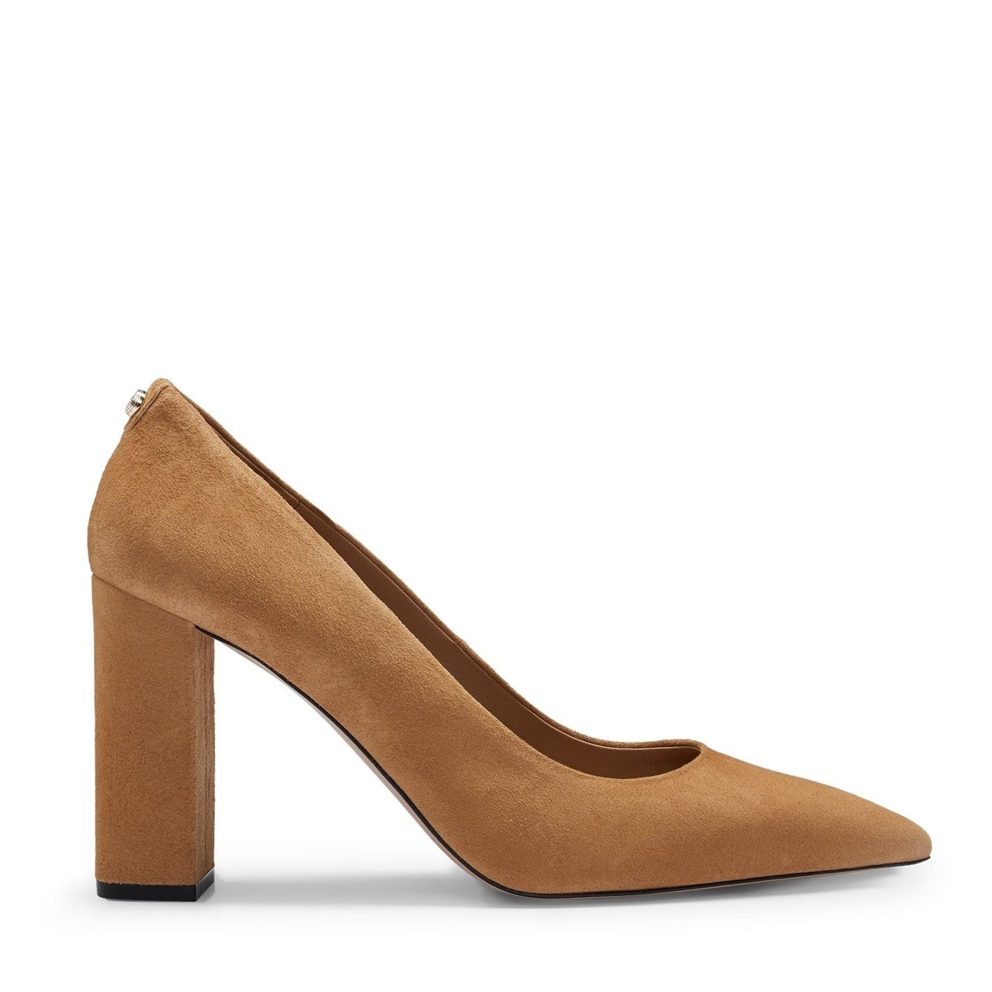  Janet_ChPump90_SD 10254720 01 Med Beige