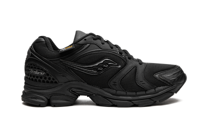 Saucony ProGrid Triumph 4 Gorpcore Black