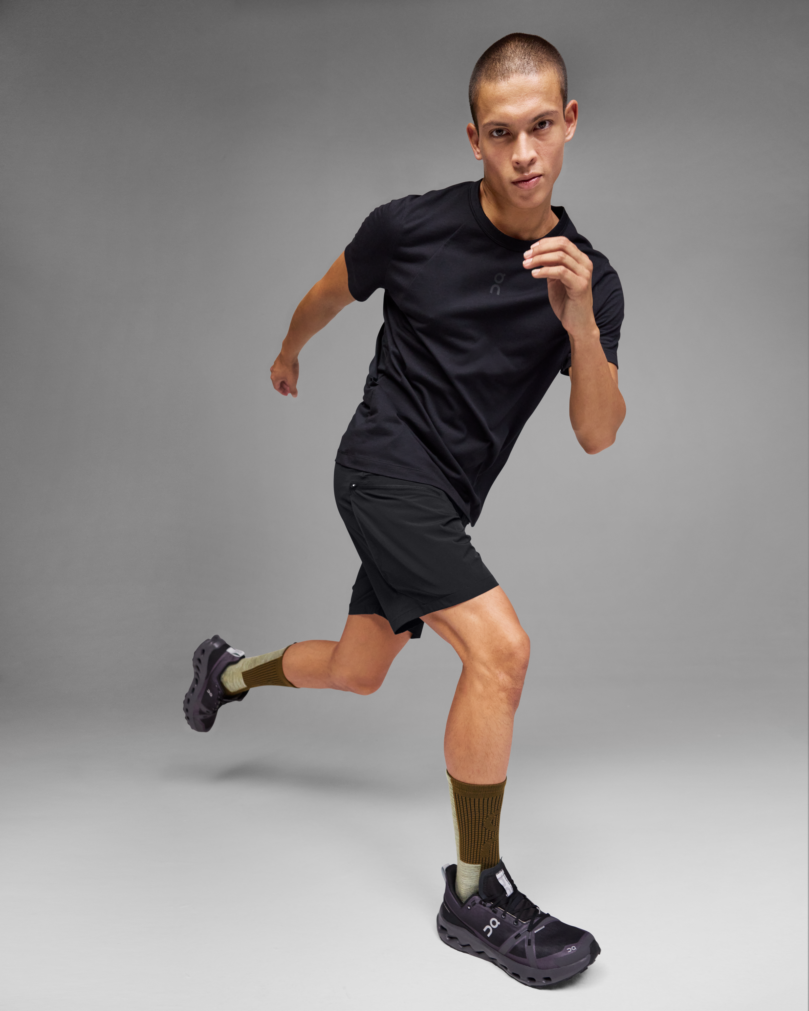 on trek short Black