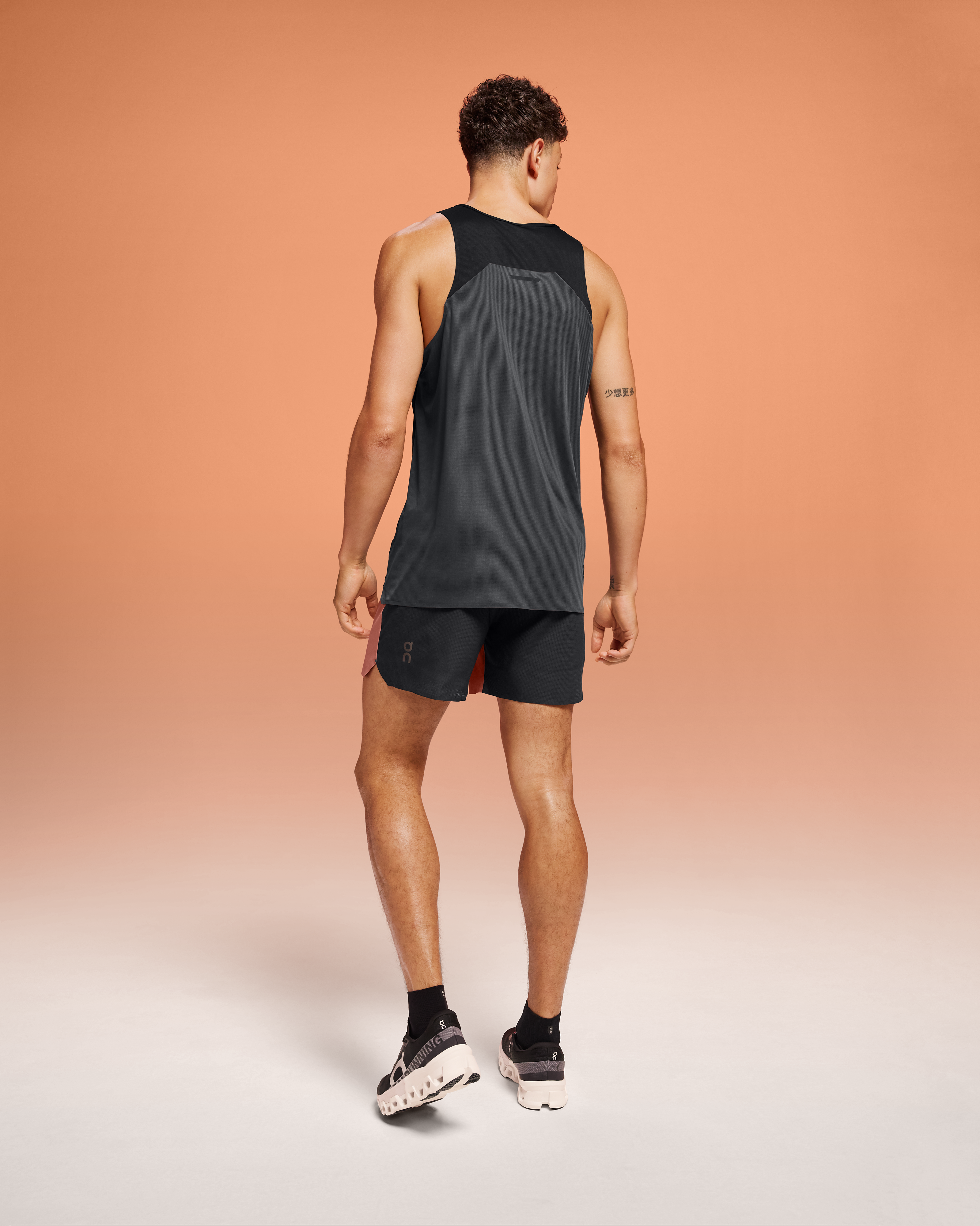 on 5" lightweight shorts Auburn | Black