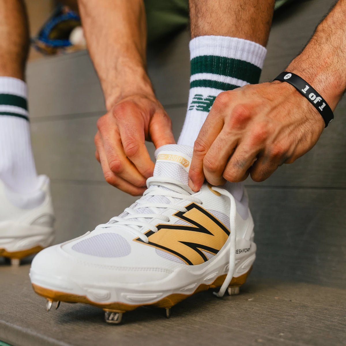 New Balance Fresh Foam X 3000v7 White with Thunder