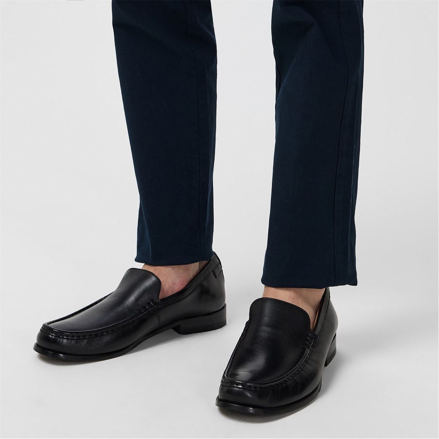  Labi Loafers Black