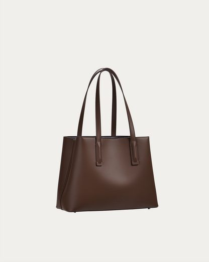 Freja Linnea Tote Cedar