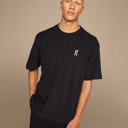 On Club-T Black