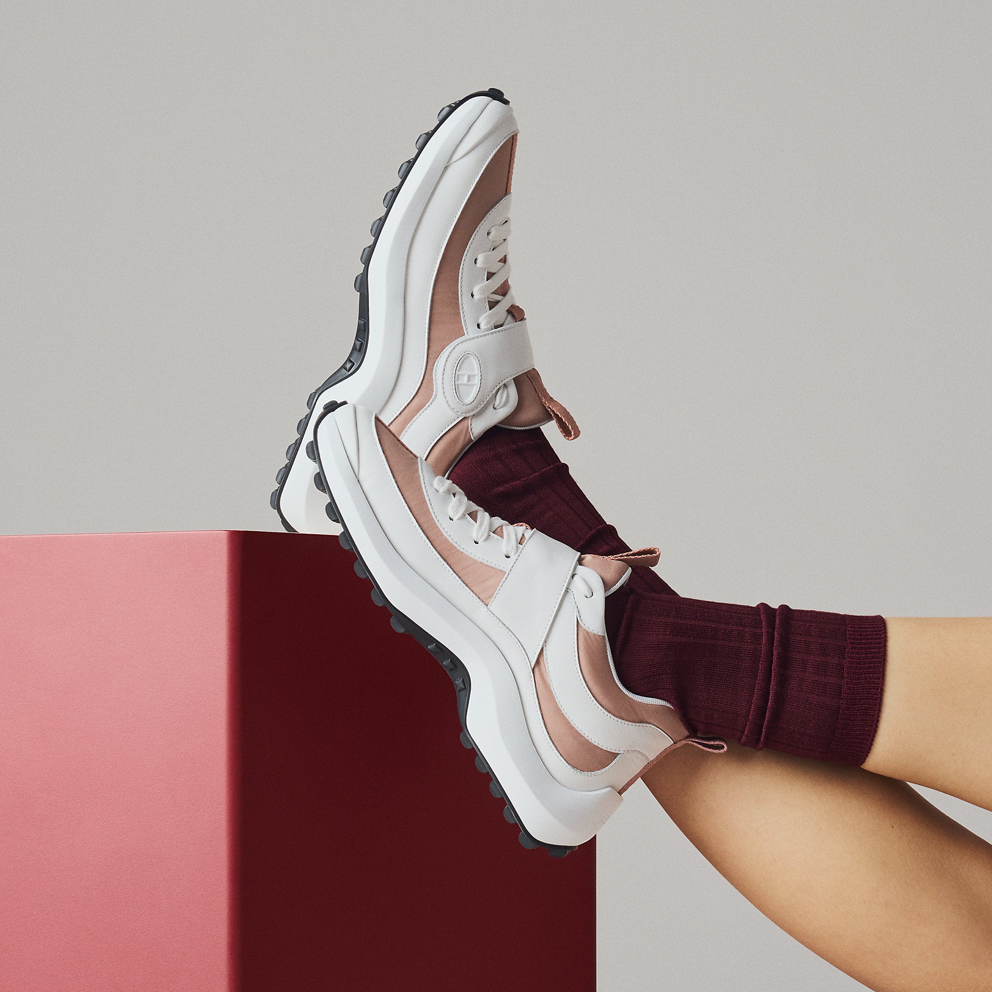 Hermes Loop Sneaker Rose Antique