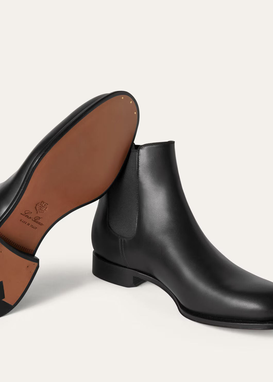Rory Walk Chelsea Boot Black