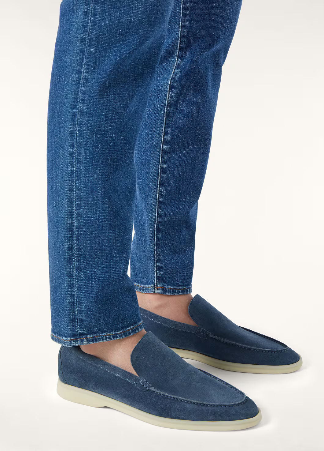 Summer Walk Loafer Black Figs