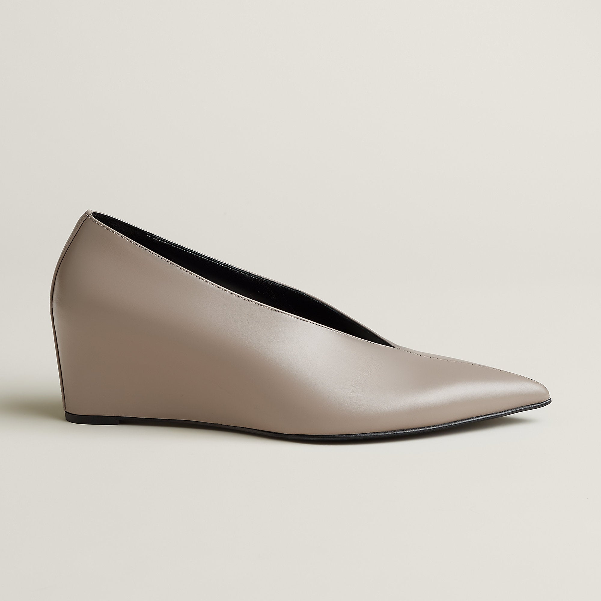  Hermes Louna 55 Pump Beige Galet