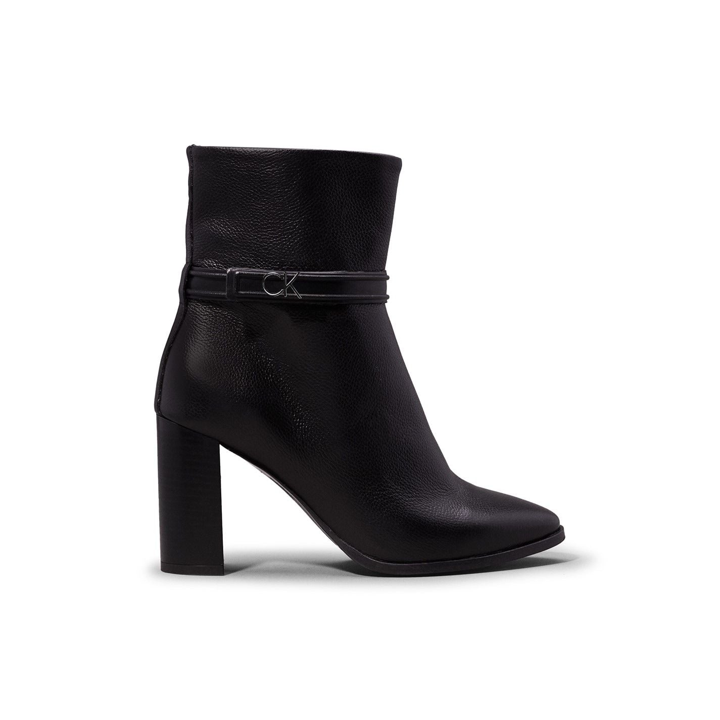  Low Ankle Boots CK Black