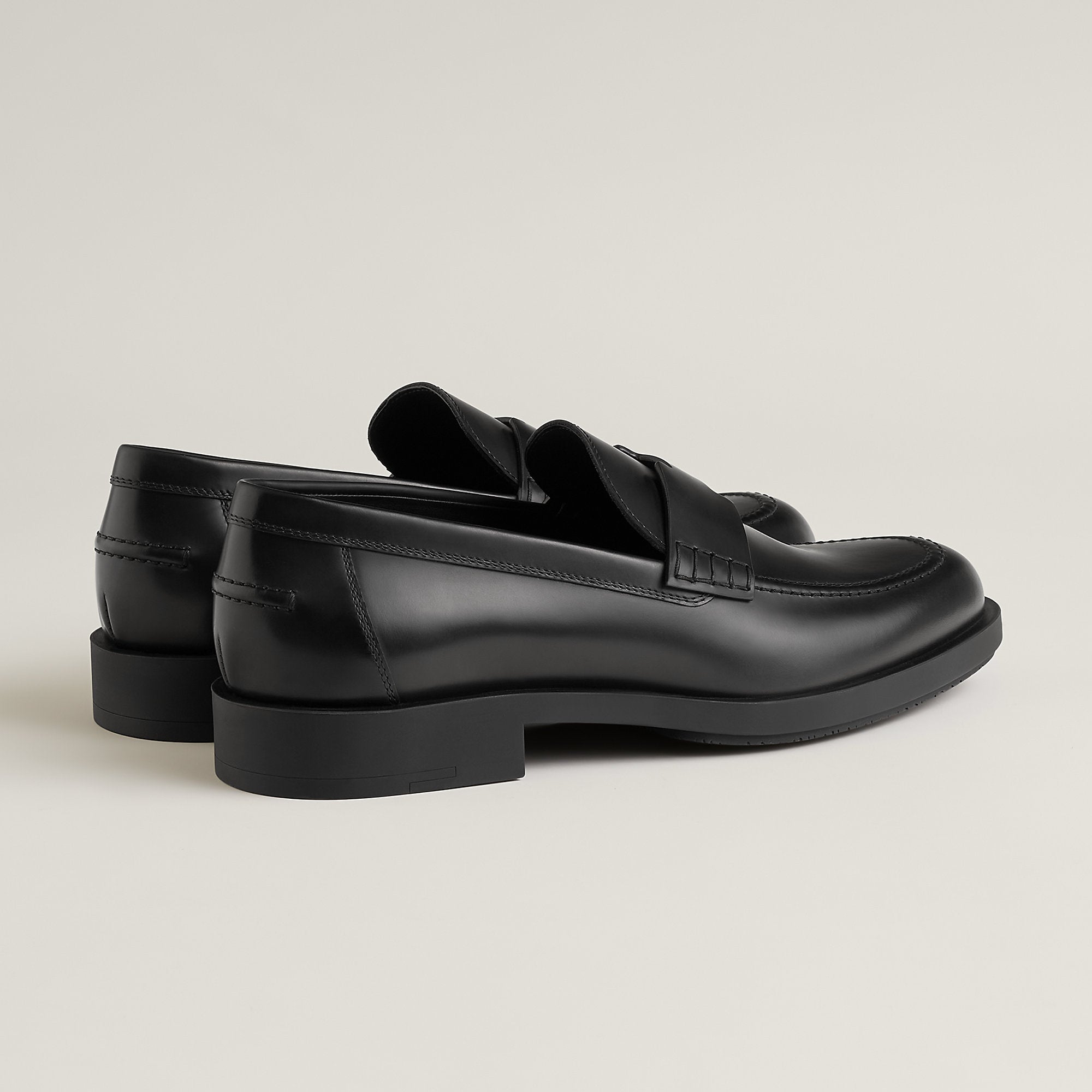  Hermes Lyde Loafer Noir