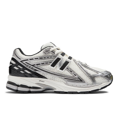 New Balance 1906R Silver Metallic With White And Sea Salt Silver Metallic With White And Sea Salt