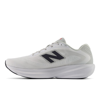 New Balance Fresh Foam 680v9 White