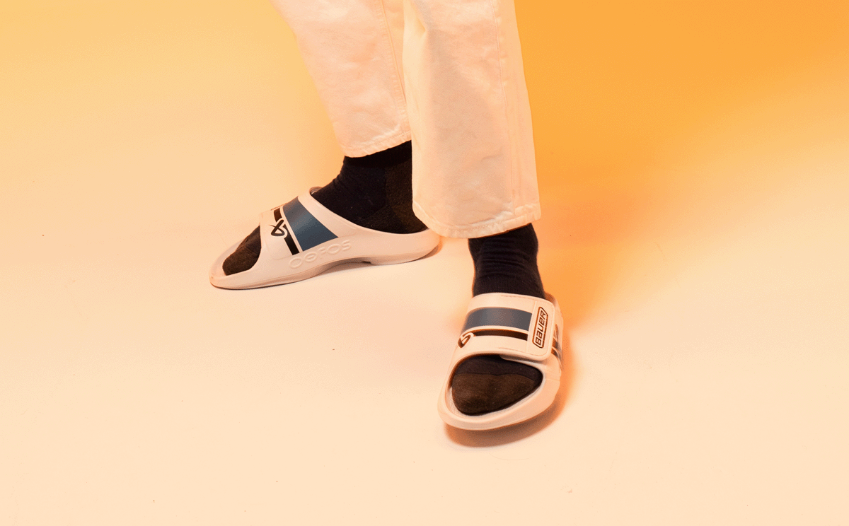 Oofos Men's Limited Sport Flex Slide Bauer White