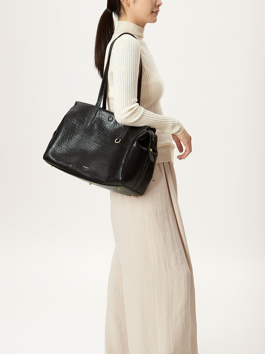 Songmont Medium Yore Duffle Bag - Vegan Leather Onyx