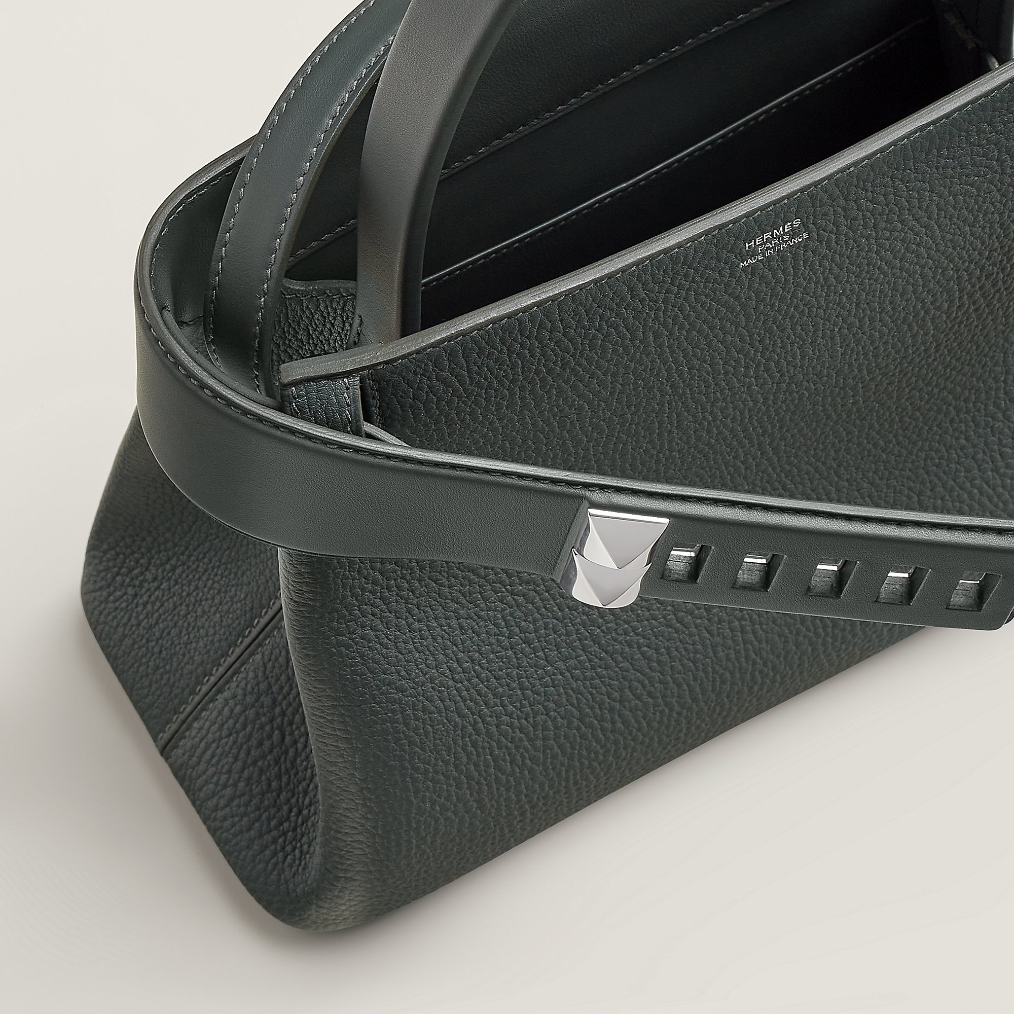  Hermes Medor Clous Bag Bai