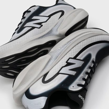 New Balance Ellipse Black