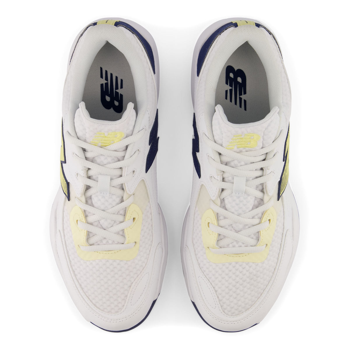 New Balance 696v7 White