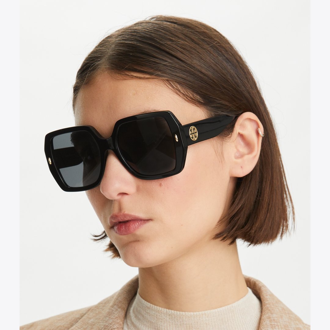 Tory Burch Miller Oversized Square Sunglasses DARK TORTOISE/BROWN GRADIENT