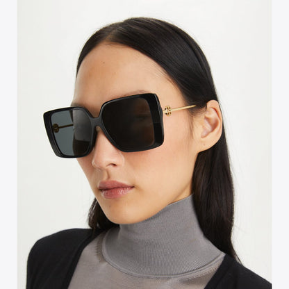 Tory Burch Miller Oversized Square Sunglasses BLACK/DARK GREY