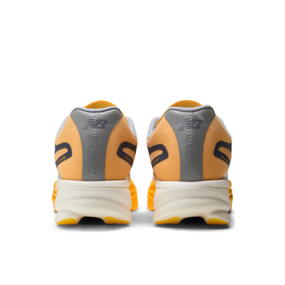 New Balance Supercomp Elite V6 Orange